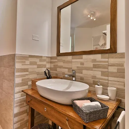 Apartment Lucia - Theater Campione del Garda